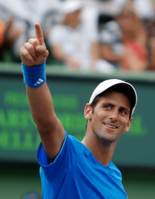 德约科维奇迎来十五赛季出色发挥，利物浦观众热烈欢呼！